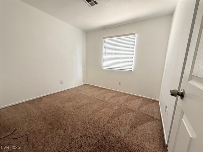 Building Photo - 2113 Velvet Hill Ave