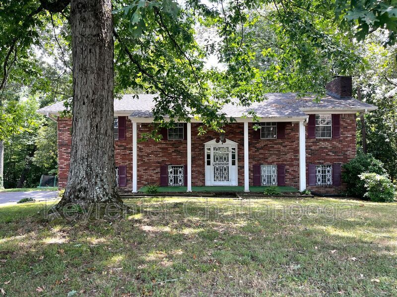 Foto principal - 9120 Pine Ridge Rd