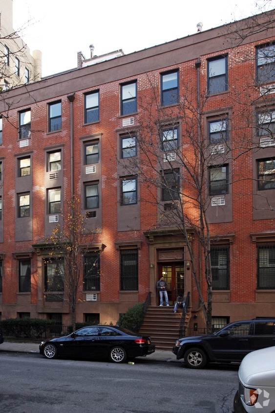 Primary Photo - 230 East 18th Street Corporation