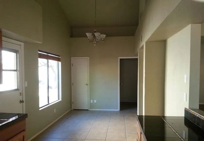Building Photo - 2784 W Camino Ebano