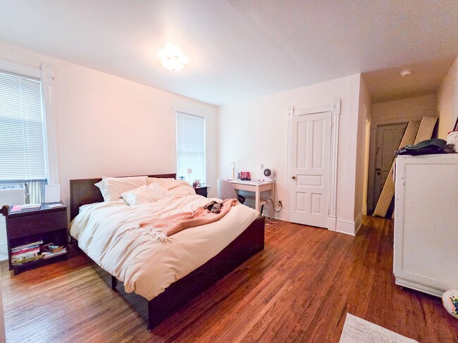 Foto del edificio - 1335 Rutledge St