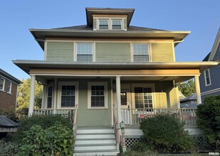 Building Photo - 1029 20th St
