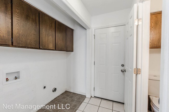 Building Photo - 3 br, 2.5 bath House - 3822 Quail Run Circle