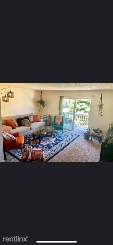 Building Photo - 2 br, 1.5 bath Apartment - 2777 Glenwood Ct