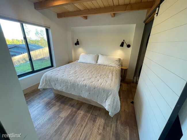 Foto del edificio - 2 br, 1 bath House - 6402 Quiet Cir