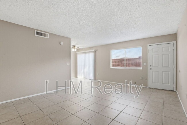 Foto del edificio - 860 E Brown Rd