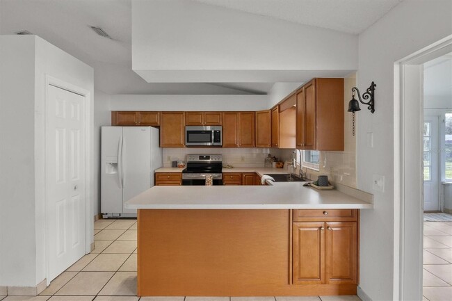 Building Photo - 5167 Cambry Ln