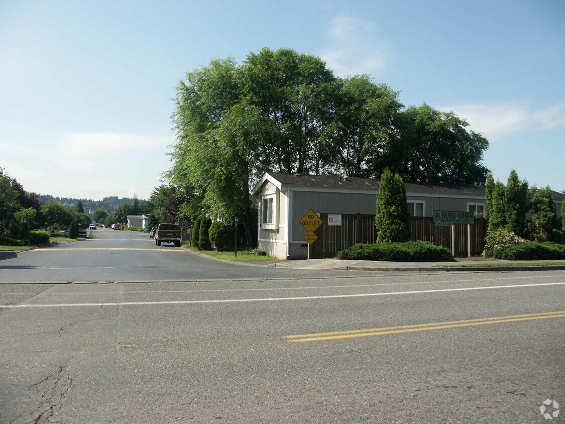 Primary Photo - Auburn Green Mobile Park