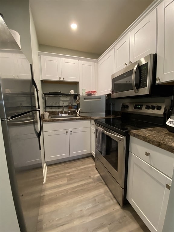 Building Photo - 1880 Commonwealth Ave