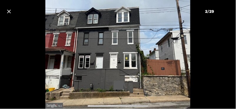 Primary Photo - 633 Cleveland Ave