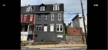Building Photo - 633 Cleveland Ave
