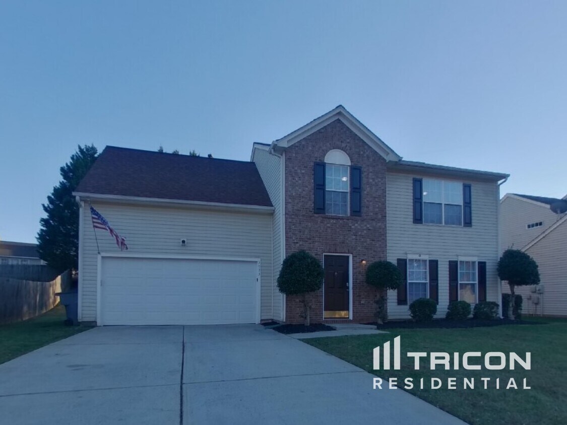 Primary Photo - 3023 Willamette Valley Drive Charlotte NC
