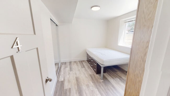 Unit 1 Bedroom 4 - 943 Dewey Ave