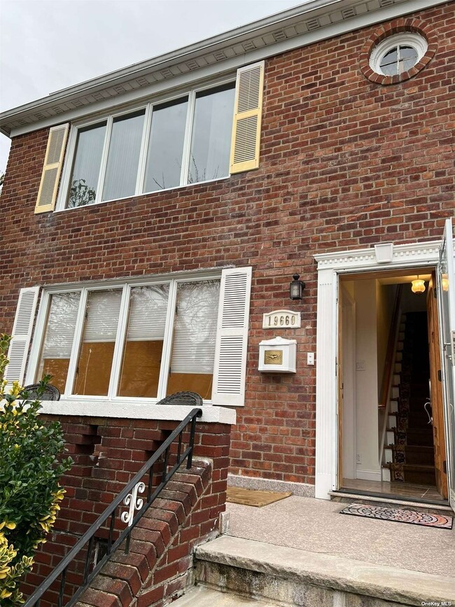 Building Photo - 196-60 45th Ave