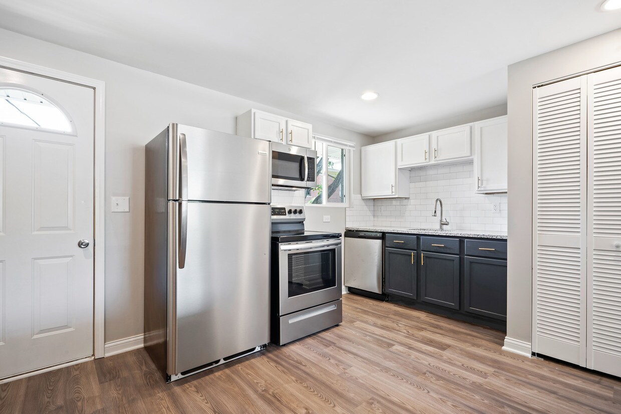 Foto principal - 95 Shepard St