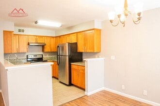 Building Photo - 1824 El Parque Ct