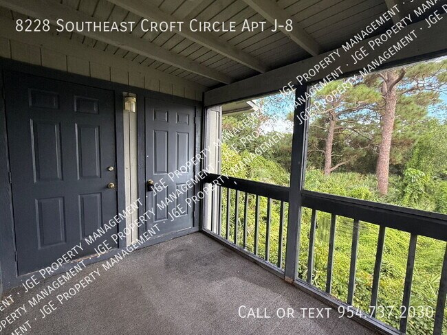 Foto del edificio - 8228 SE Croft Cir