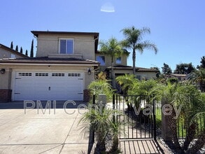 Building Photo - 108 Hornfels Ave