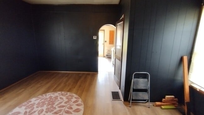 Foto del edificio - 226 Beaver Ave NE