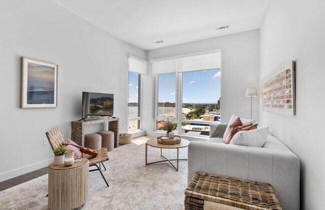 Daylight comes from two directions in this top-floor living room. - The Robinson