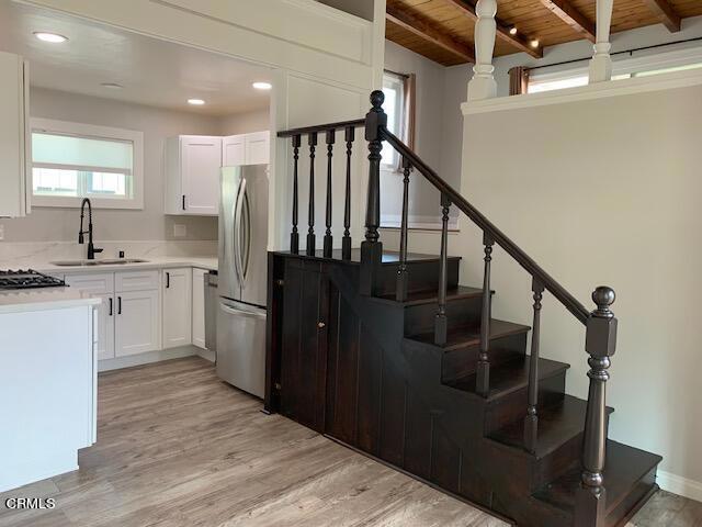 Foto principal - 288 Cahuenga Dr