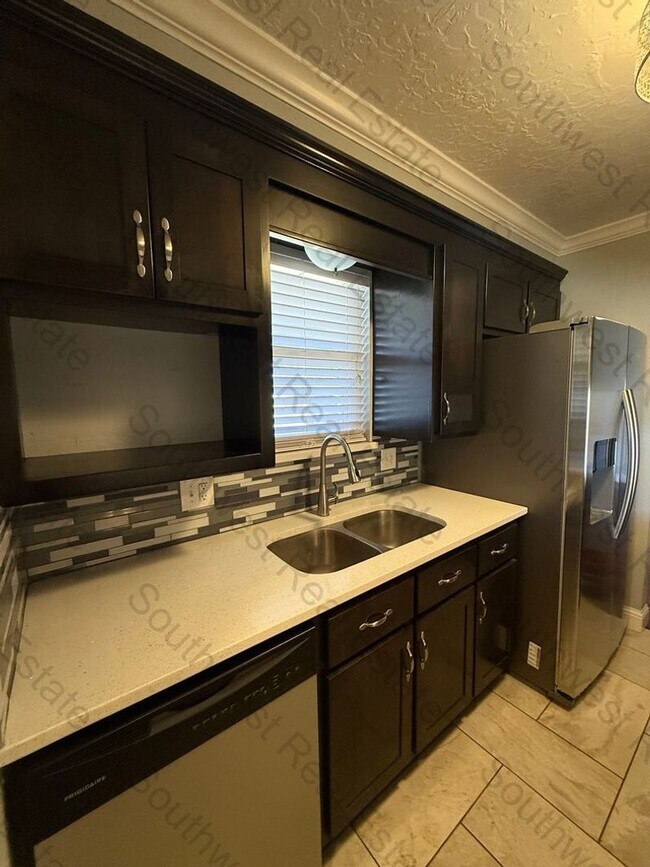 Foto del edificio - Beautiful 3 bedroom 2 bath home.