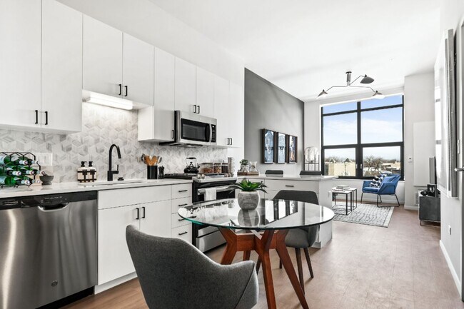 Foto del edificio - Logan Apartments