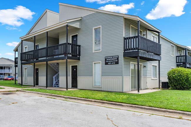 Building Photo - Blossom Wood Apartments