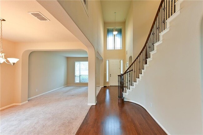 Foto del edificio - 100 Lake Mineral Wells Dr