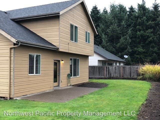 Building Photo - 3 br, 2.5 bath House - 540 SE Syron
