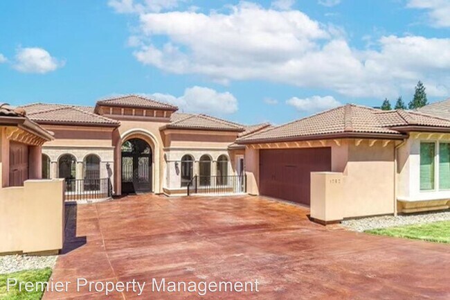 Building Photo - 5 br, 6 bath House - 1757 PARK OAK DR