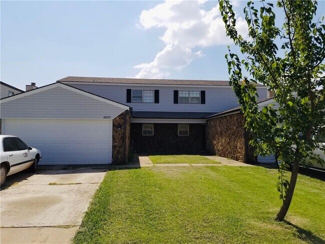 Building Photo - 3620 Wynn Cir