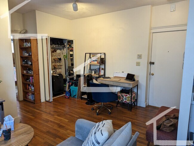 Foto del edificio - 4 Ransom Rd