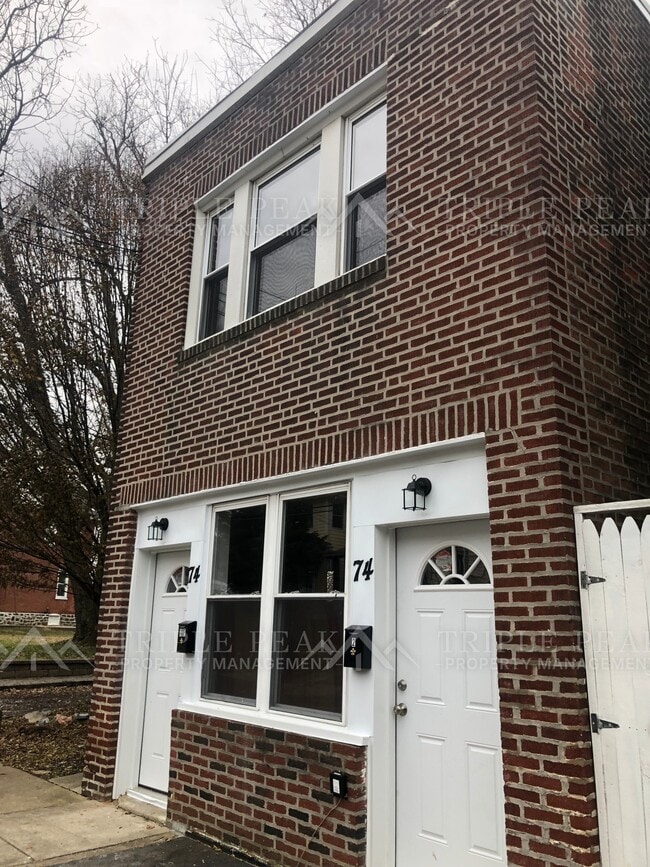 Building Photo - 74 Bartram Ave