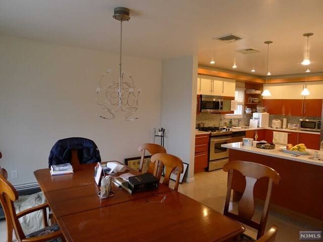 Foto del edificio - 1231 Inwood Terrace