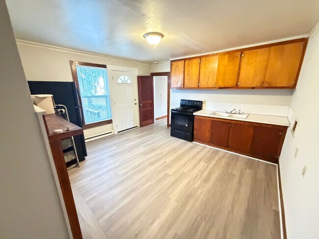 Foto del edificio - 2bd/1ba Duplex off Loop close to Downtown Kannapolis & Research Center