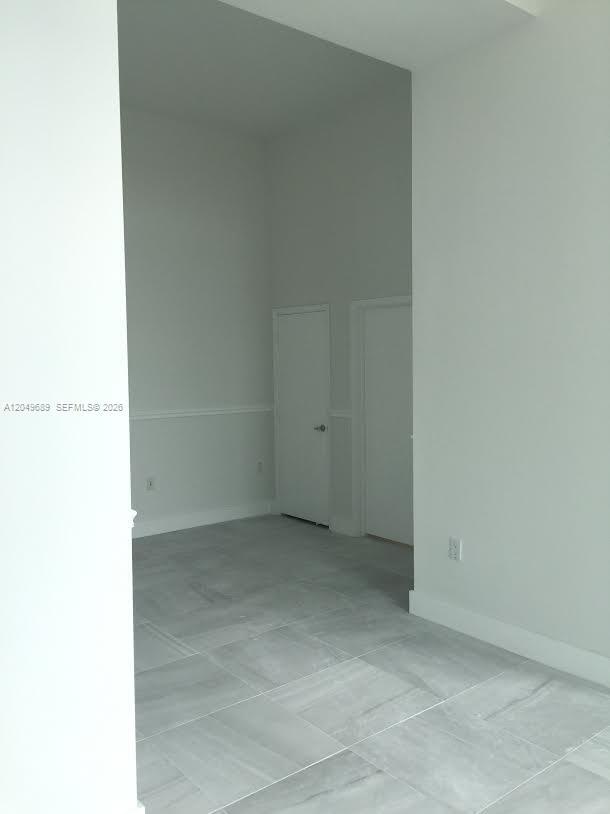 Foto del edificio - 9066 SW 73rd Ct