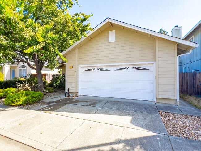 Foto del edificio - Charming Two Bedroom American Canyon House