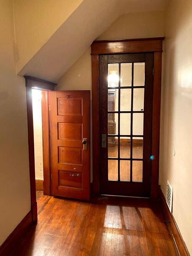 Foto del edificio - 133 Wildwood Pl