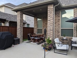 Building Photo - 9209 Terrel St