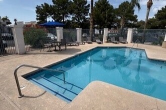 Building Photo - Desert Springs