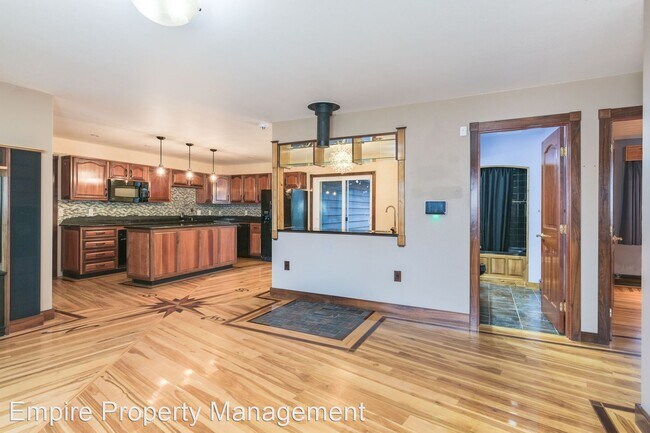 Building Photo - 2 br, 1 bath House - 989 Holmes Road