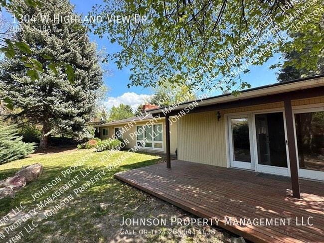 Building Photo - Charming 3-Bedroom House in North Boise wi...