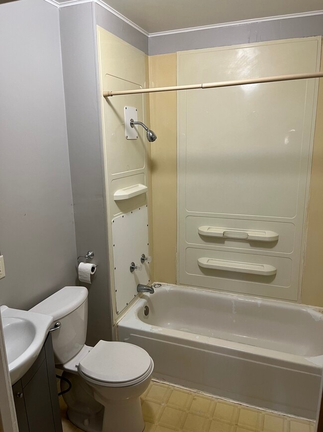 Bathroom - 801 N 3rd St