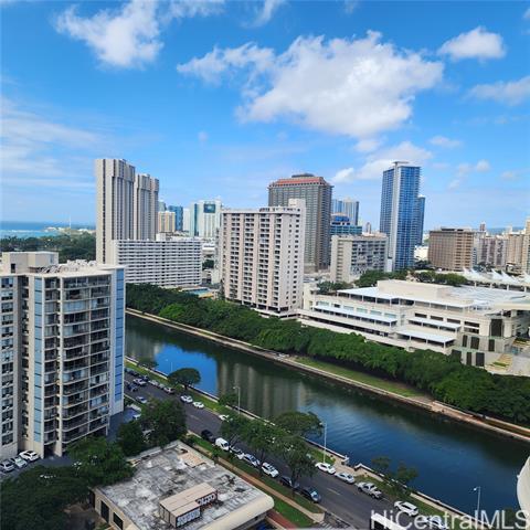 Foto del edificio - 1717 Ala Wai Blvd