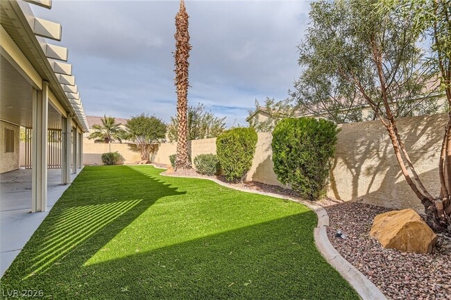 Foto del edificio - 3930 Blue Gull St