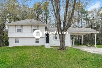 Building Photo - 4551 Fairfax Pl