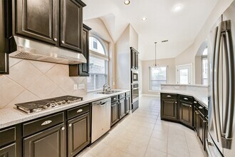 Building Photo - 1712 Hidden Brook Ln