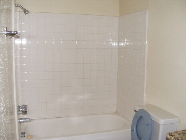 Building Photo - 7037 Chasewood Dr