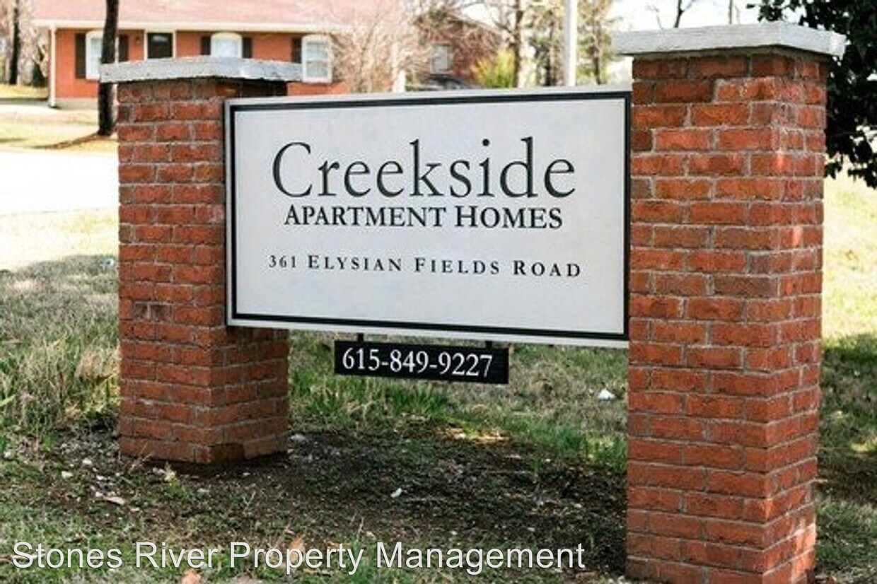 Foto principal - 361 Elysian Fields Rd